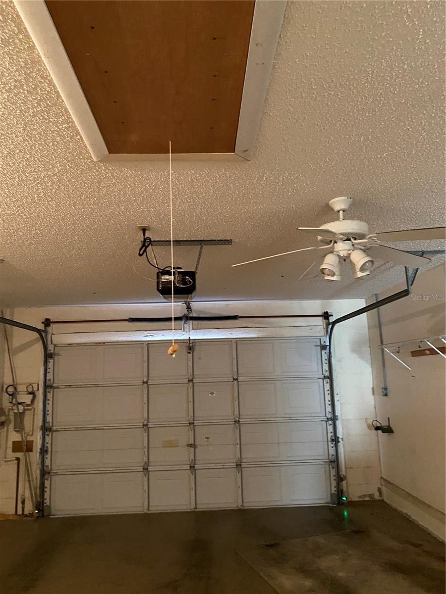 ON TOP OF THE WORLD - Residential