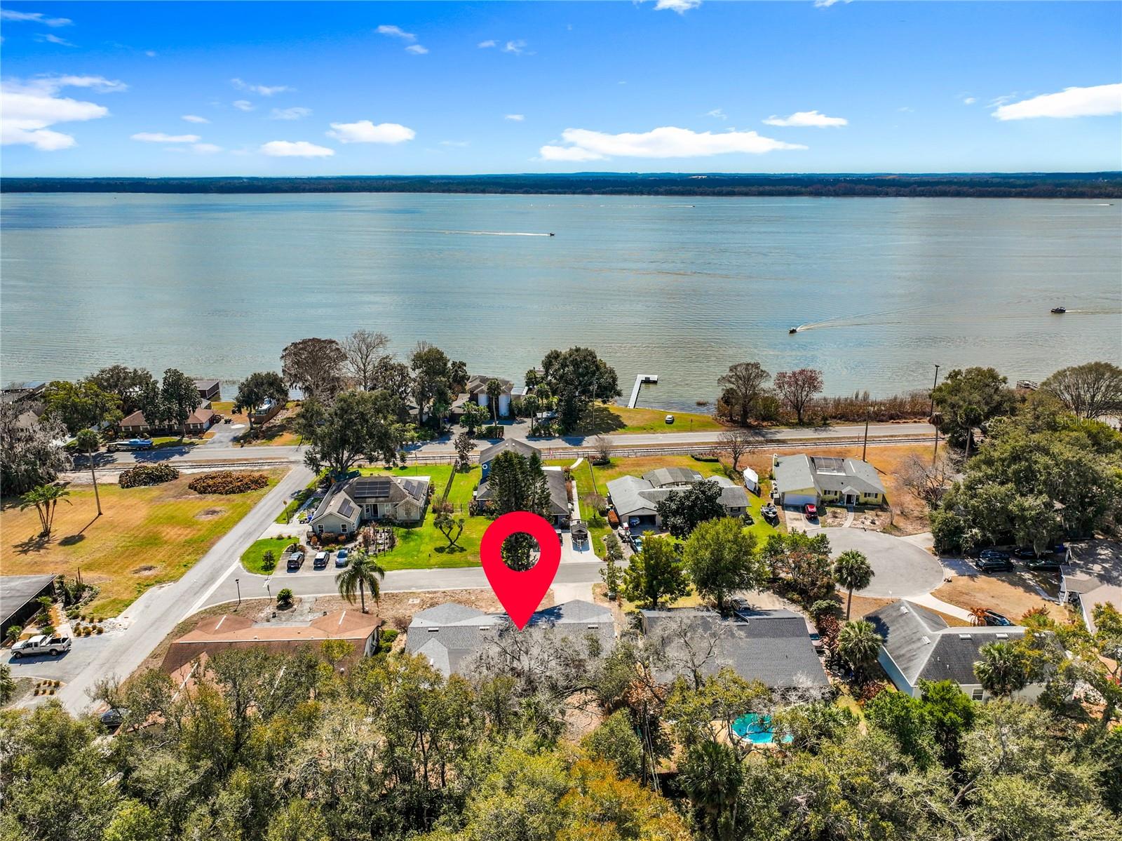 TAVARES LAKE DORA SHORES - Residential