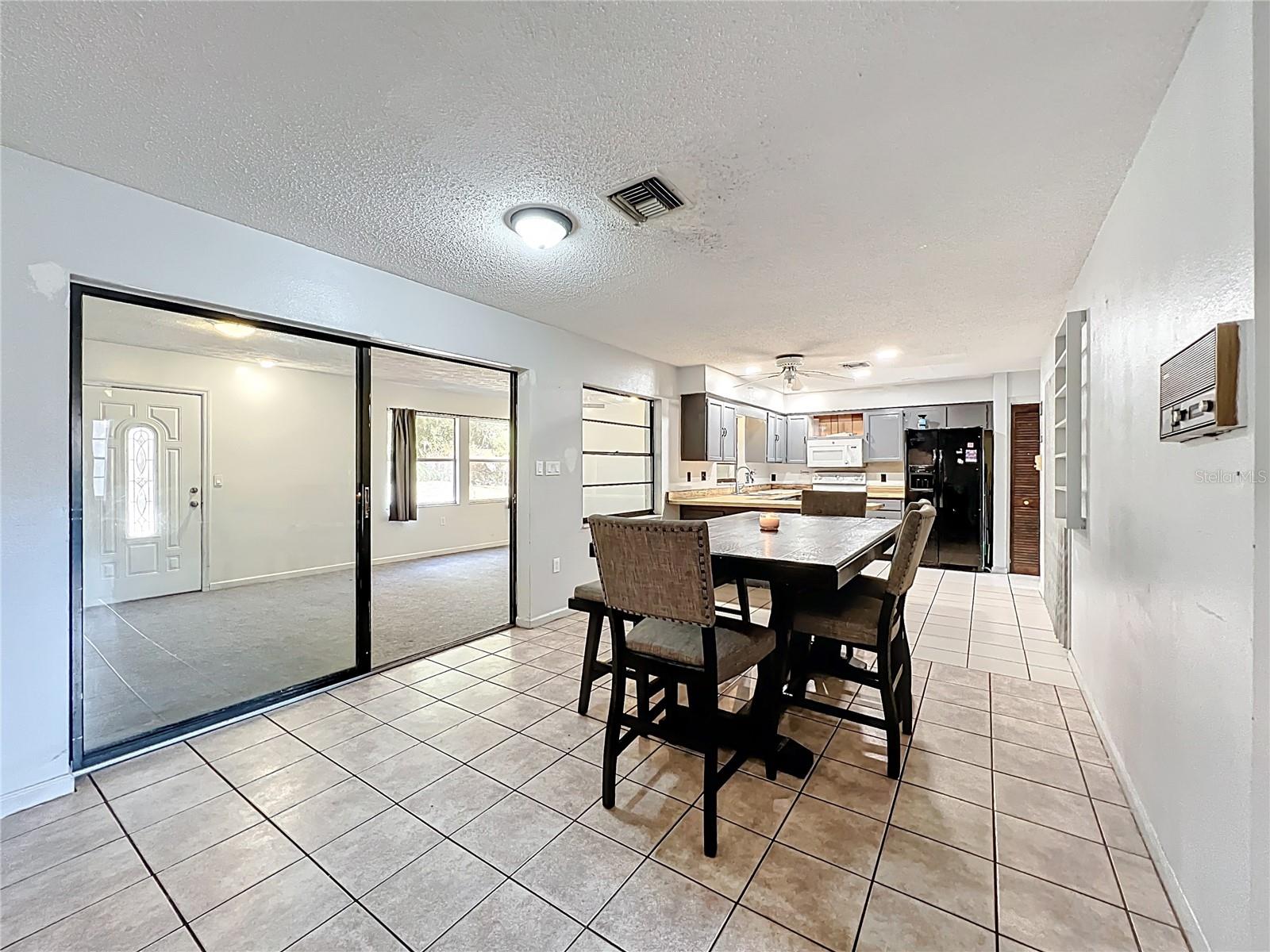 TAVARES LAKE DORA SHORES - Residential