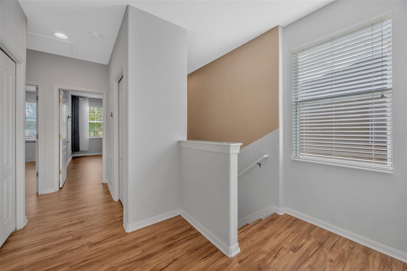 AVELAR CREEK SOUTH - Residential Lease