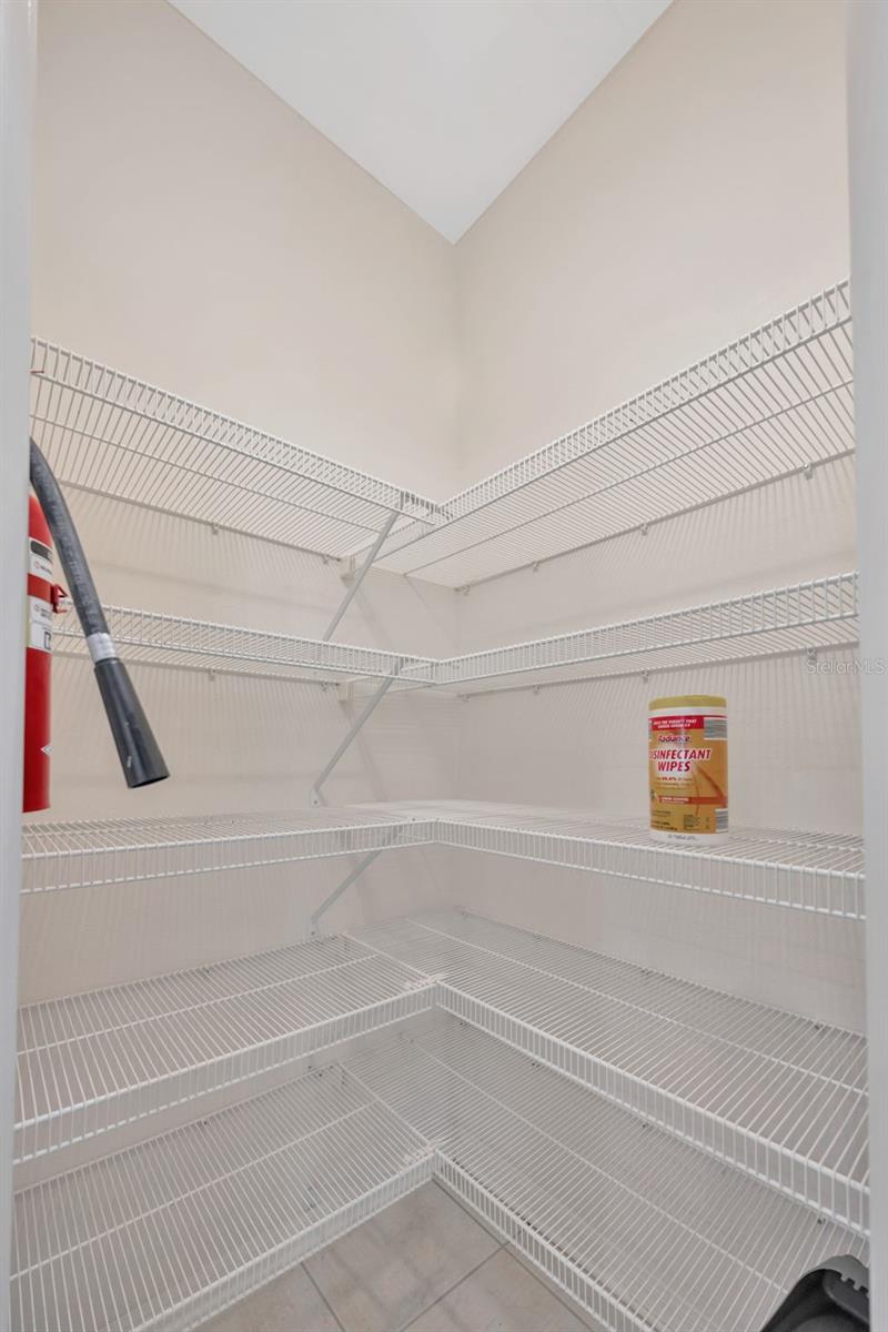 AVELAR CREEK SOUTH - Residential Lease