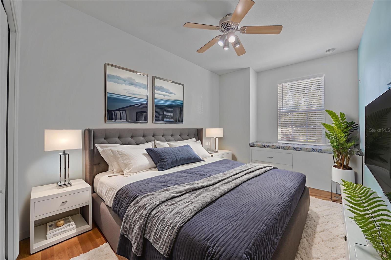 AVELAR CREEK SOUTH - Residential Lease