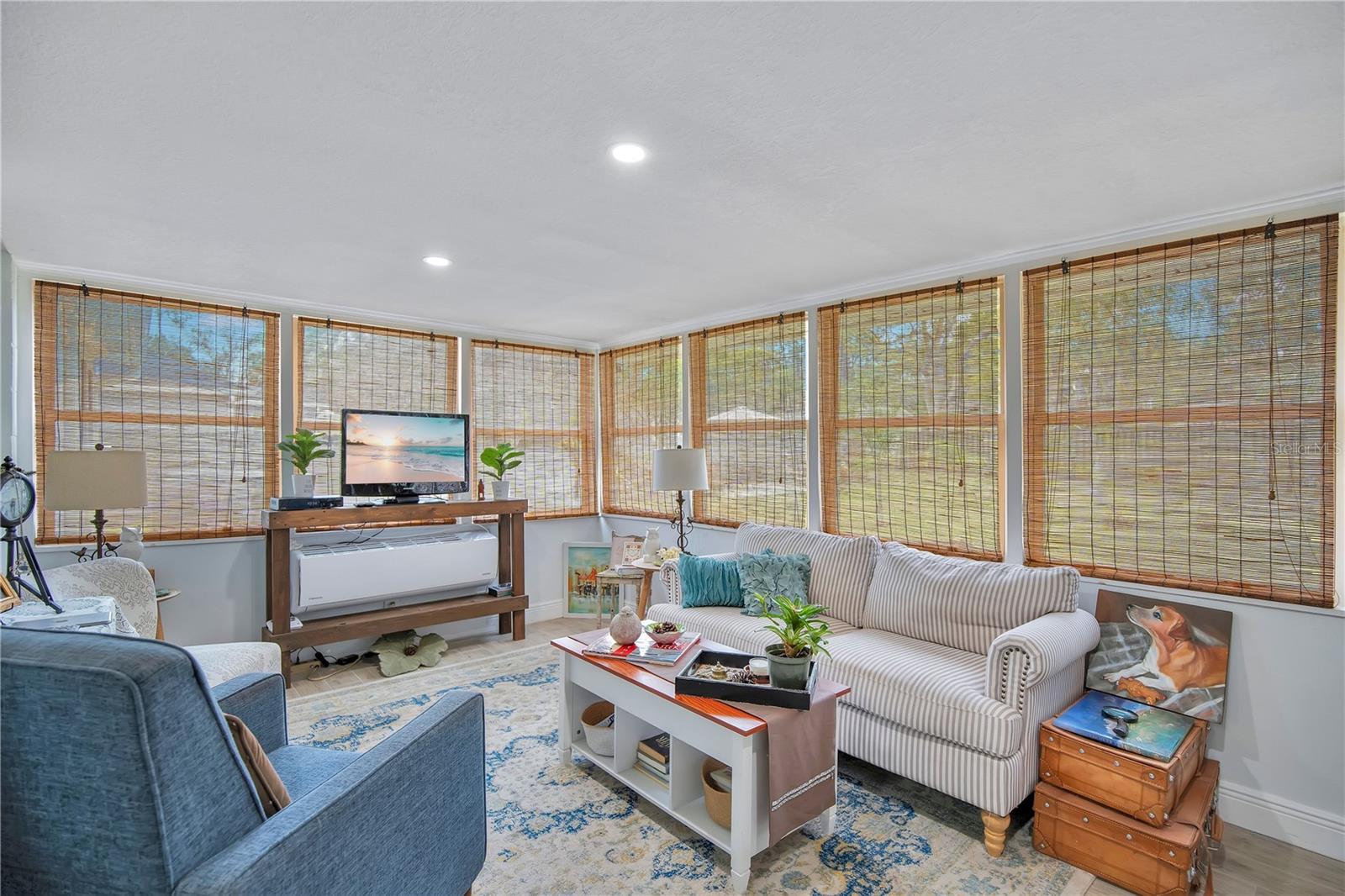 SAN LANTA - Residential