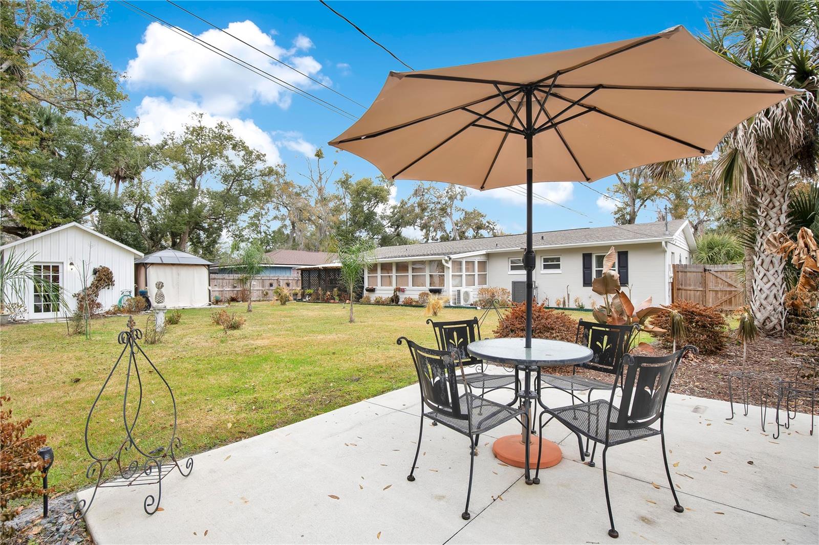 SAN LANTA - Residential