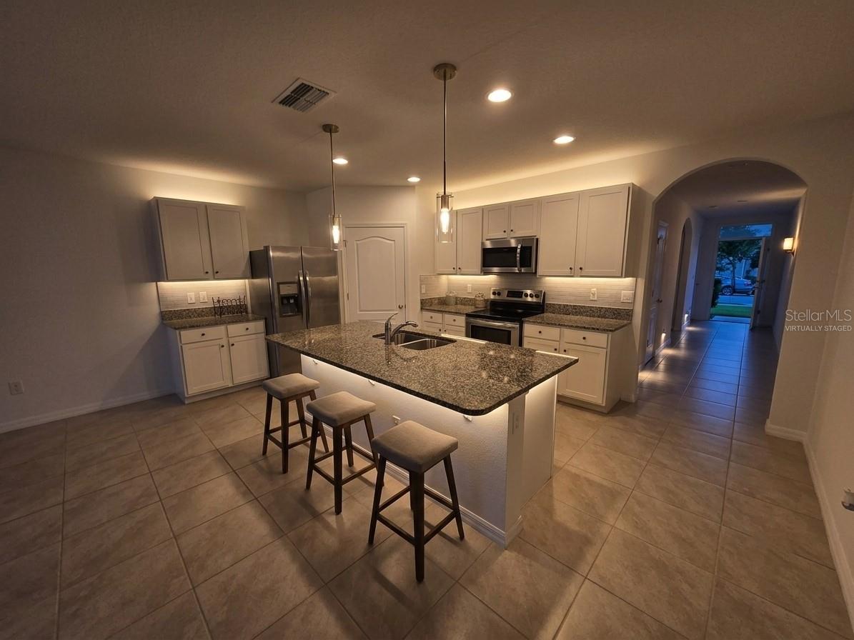 2487 WHITE LILLY DRIVE