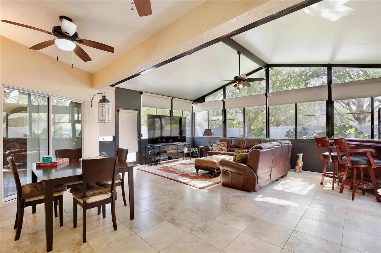 9149 OAK COMMONS WAY