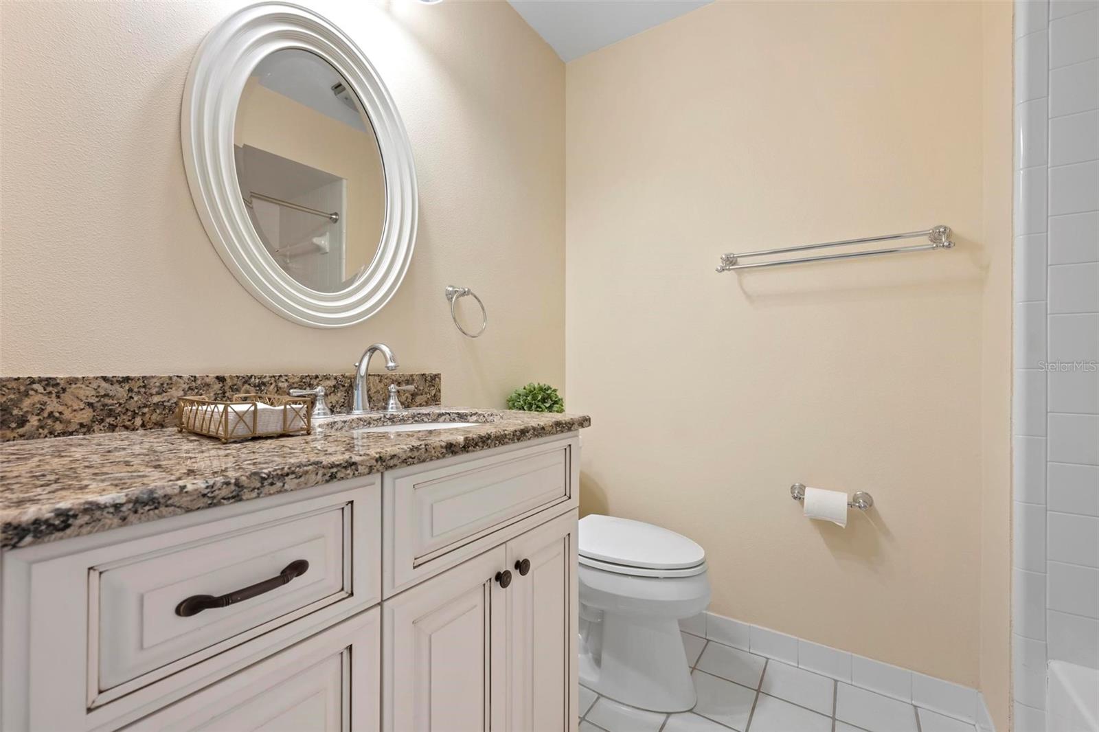 VILLAGE GREEN OF BRADENTON SEC 10 - Residential