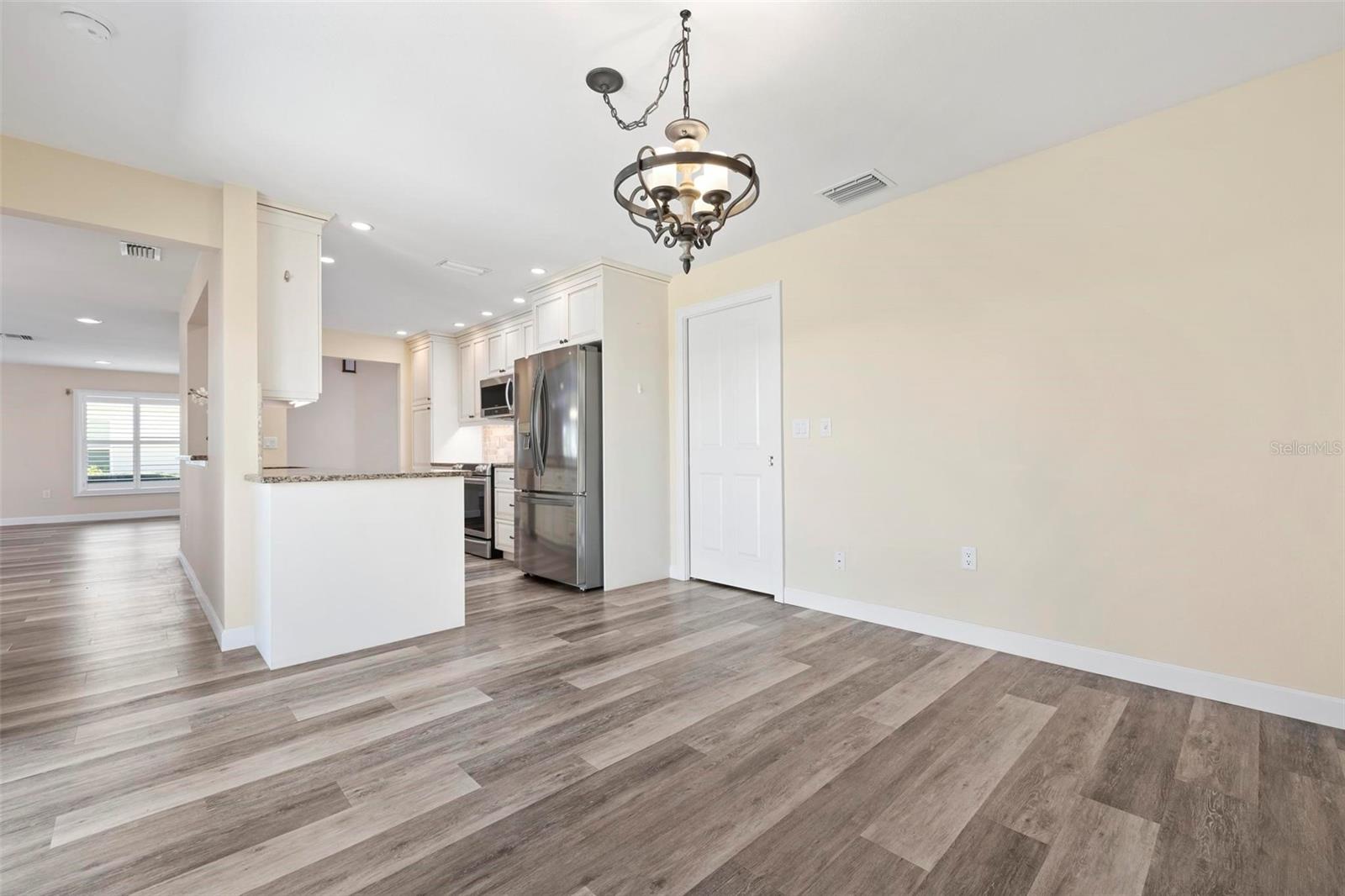 VILLAGE GREEN OF BRADENTON SEC 10 - Residential