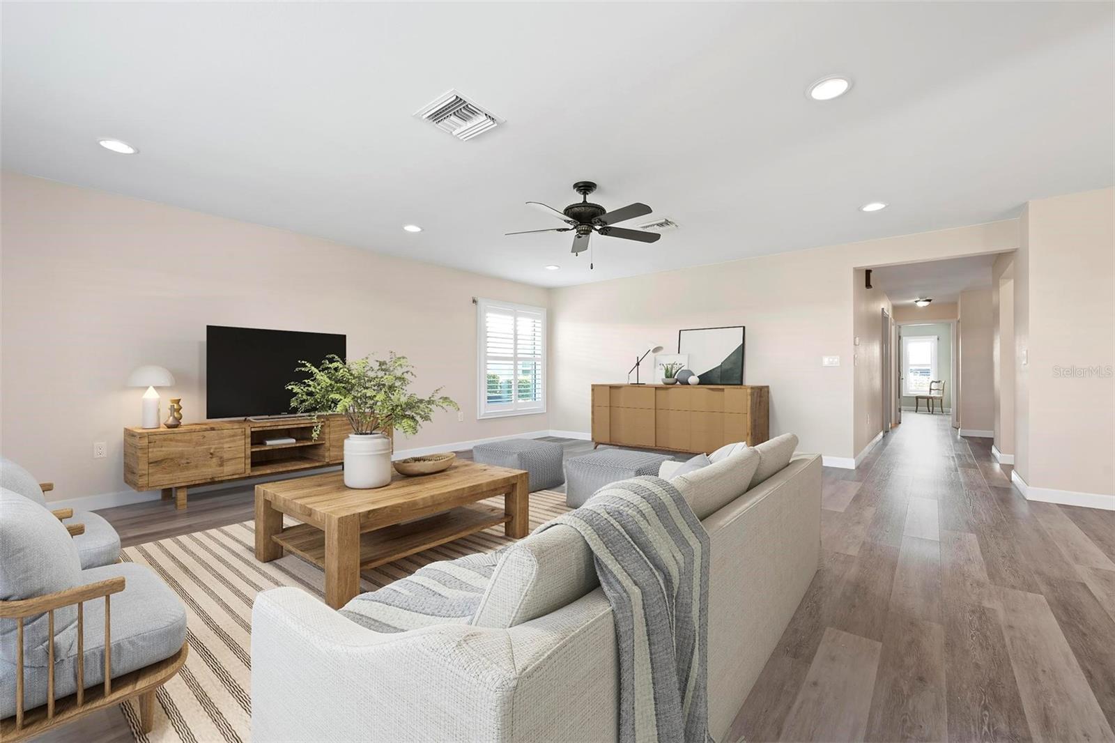 VILLAGE GREEN OF BRADENTON SEC 10 - Residential