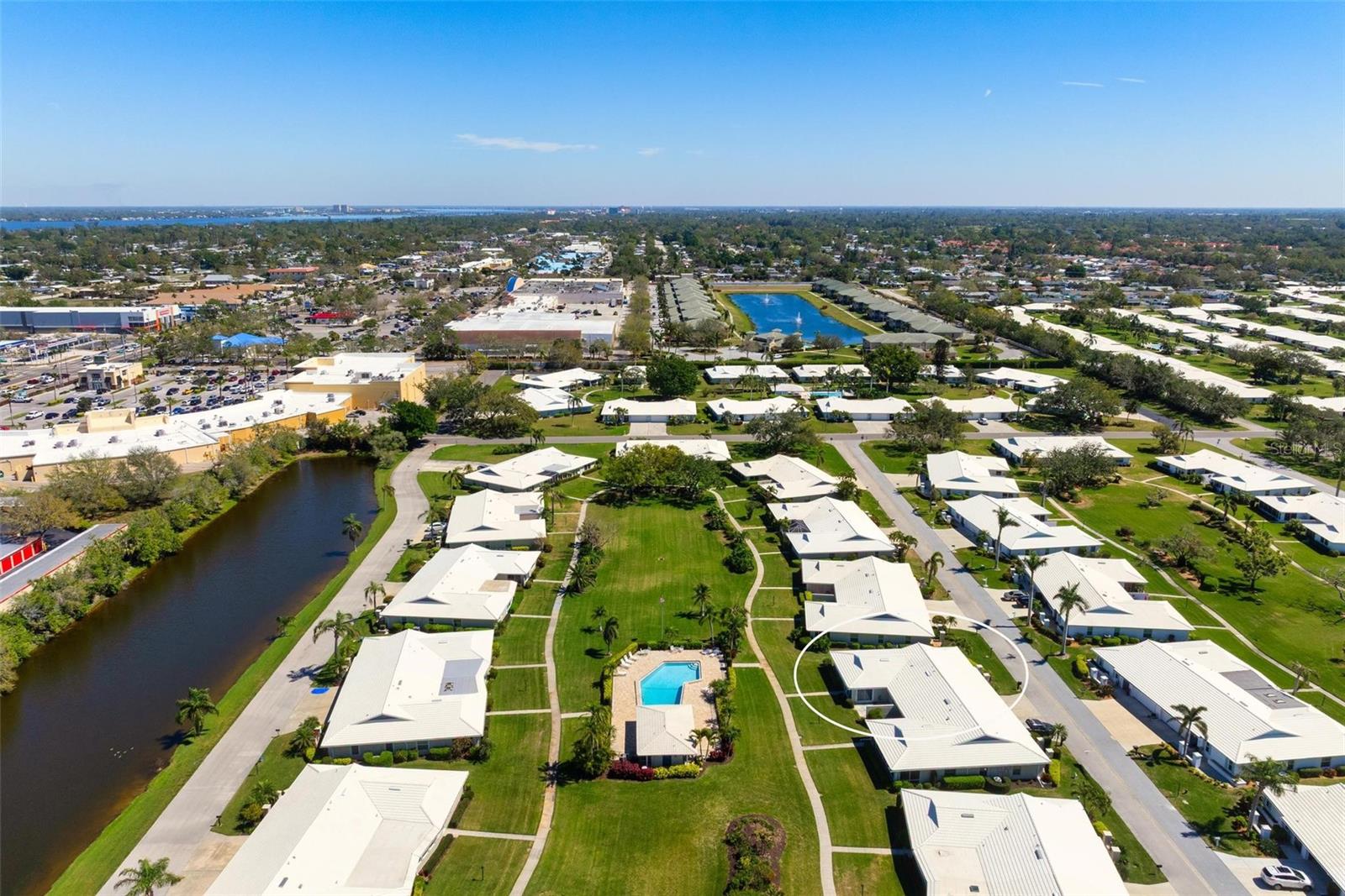 VILLAGE GREEN OF BRADENTON SEC 10 - Residential