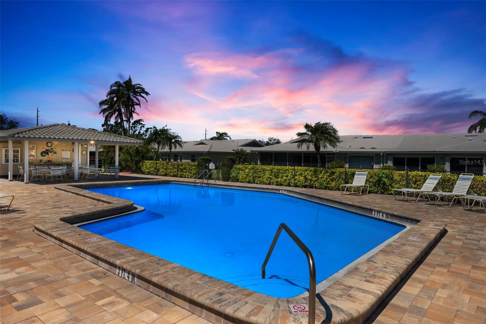 VILLAGE GREEN OF BRADENTON SEC 10 - Residential