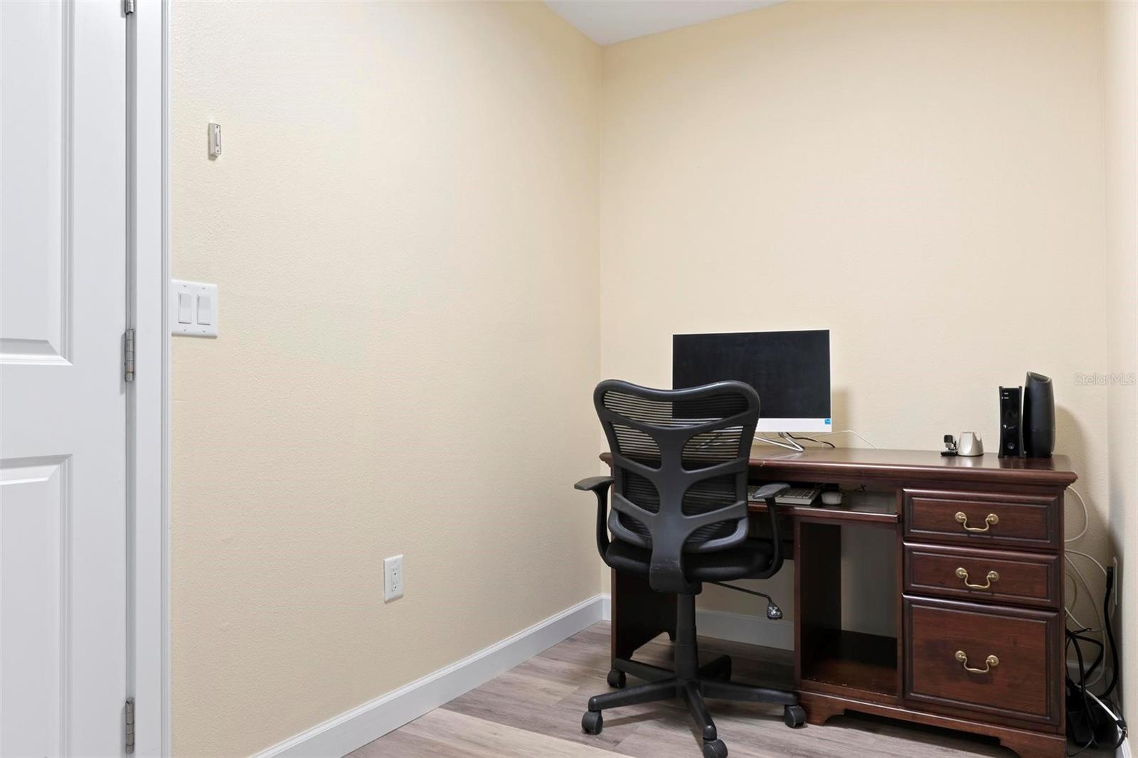 VILLAGE GREEN OF BRADENTON SEC 10 - Residential