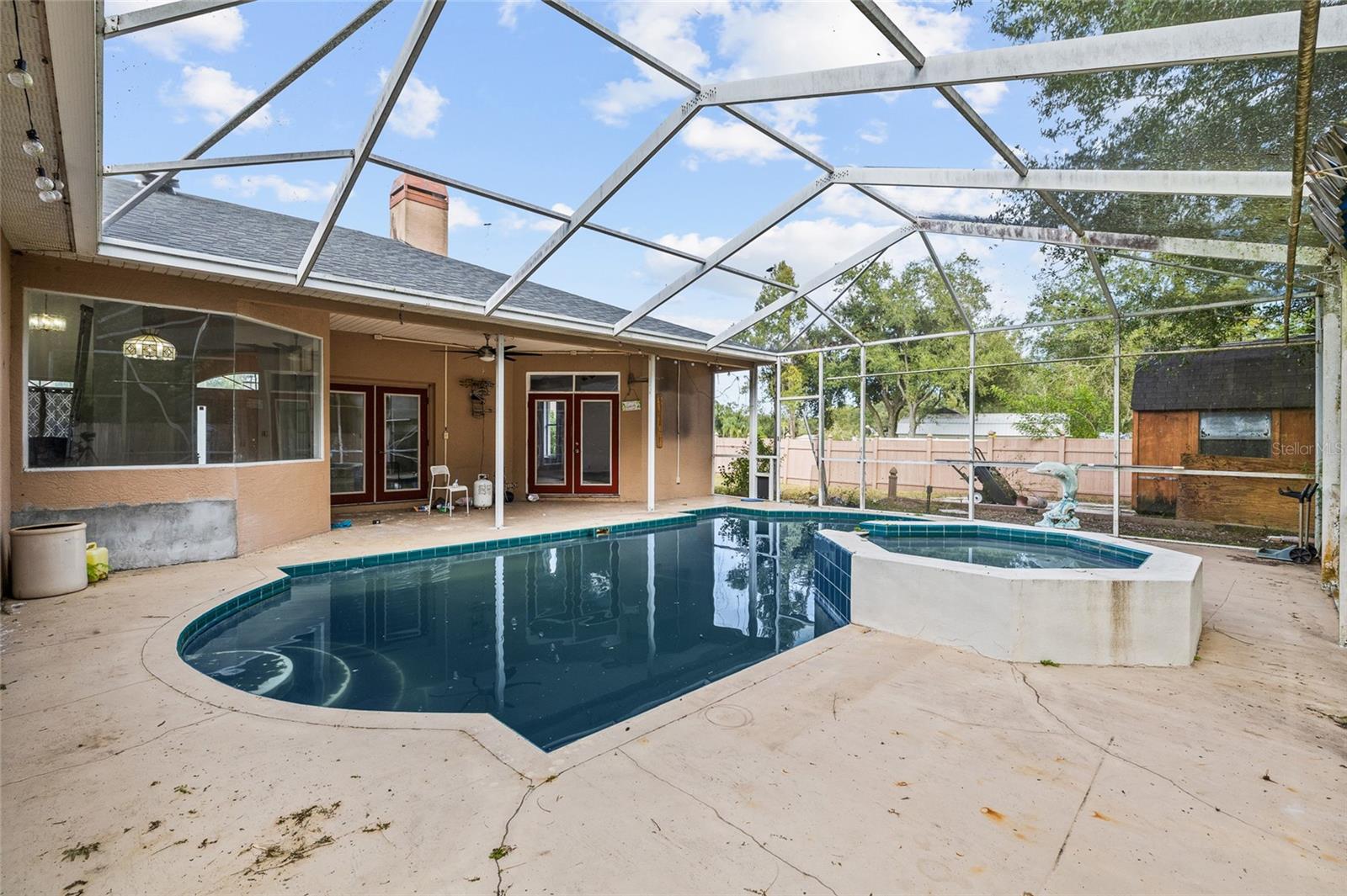 LAKE PADGETT PINES UNREC SUB - Residential