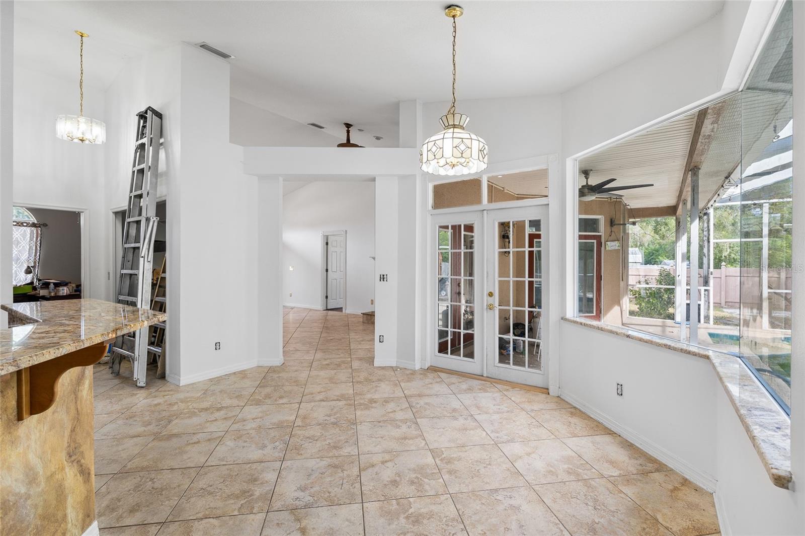 LAKE PADGETT PINES UNREC SUB - Residential