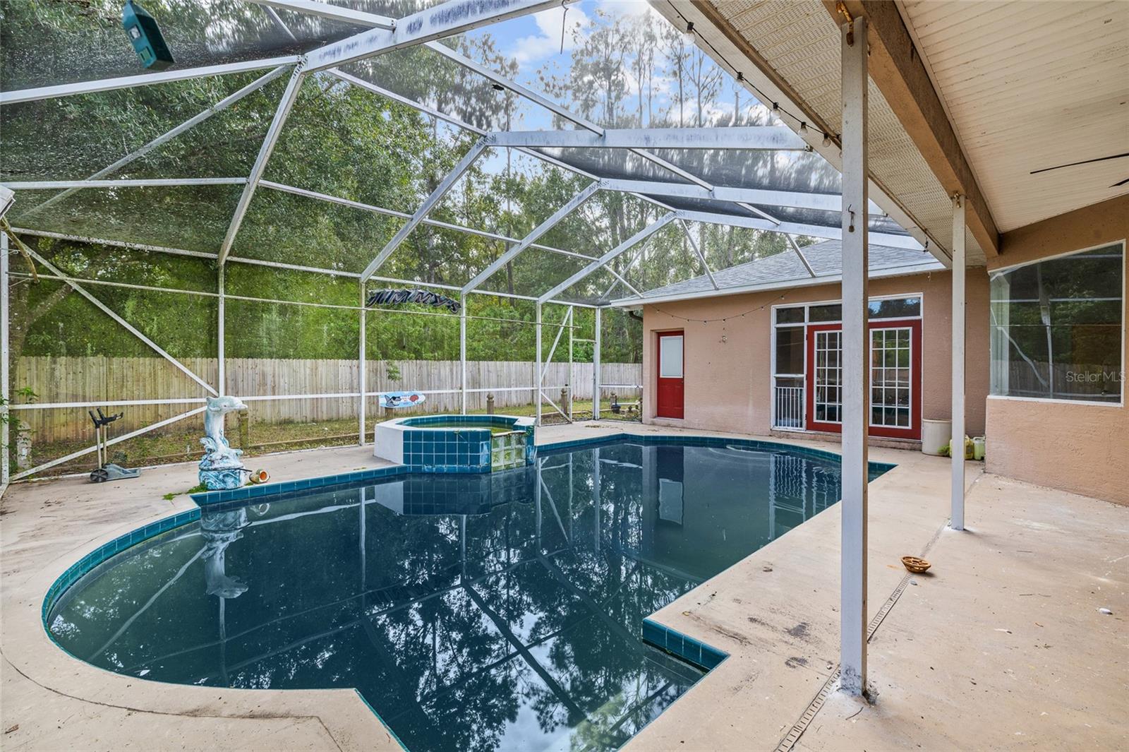 LAKE PADGETT PINES UNREC SUB - Residential