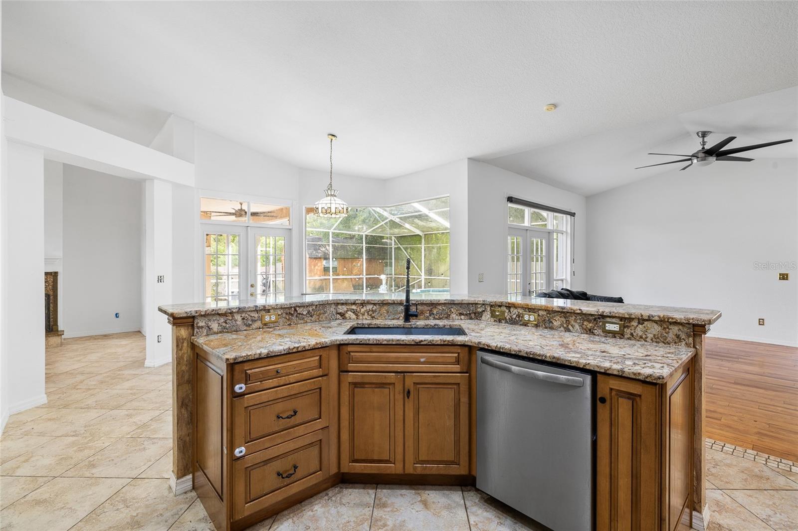 LAKE PADGETT PINES UNREC SUB - Residential