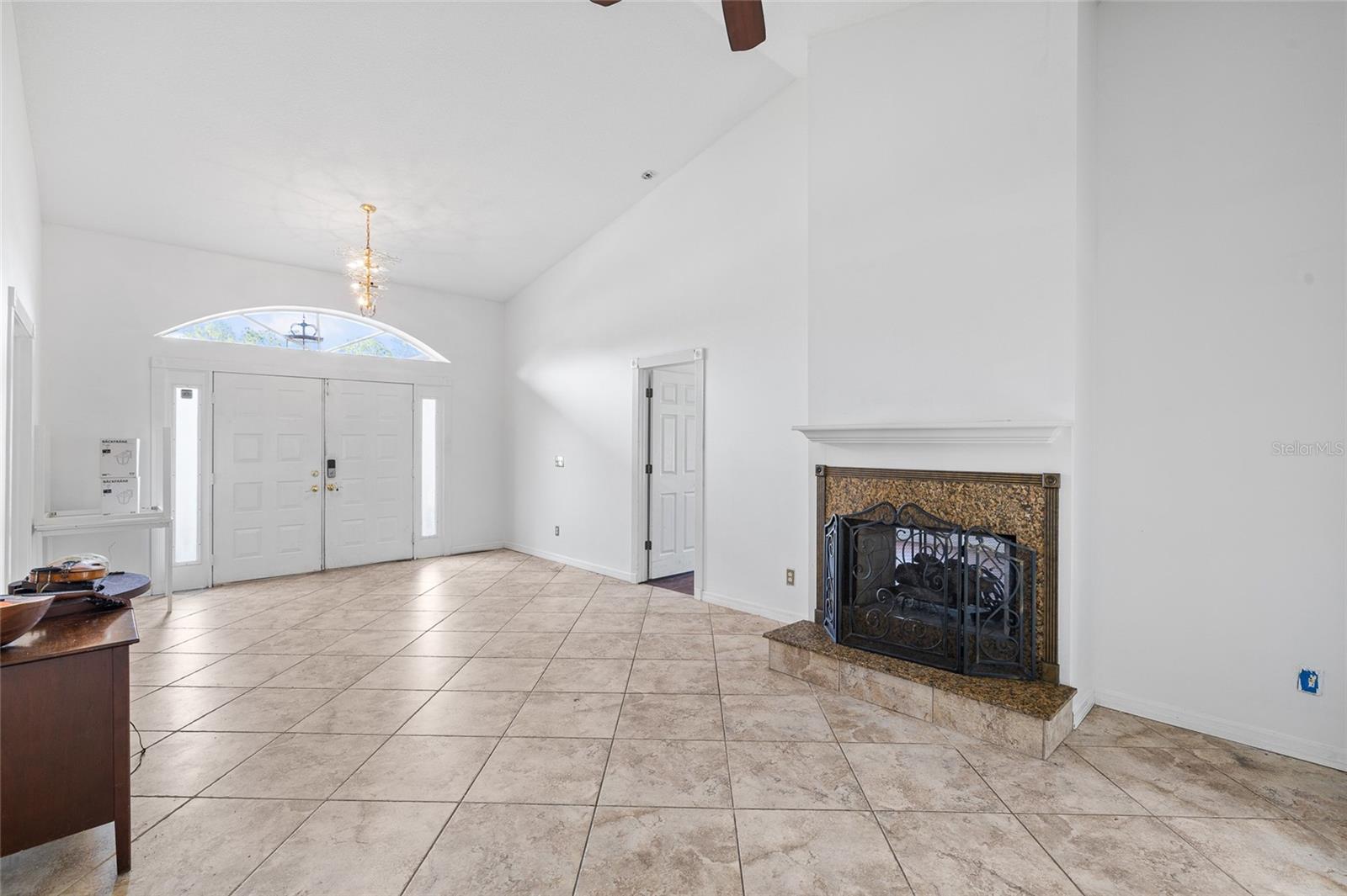 LAKE PADGETT PINES UNREC SUB - Residential