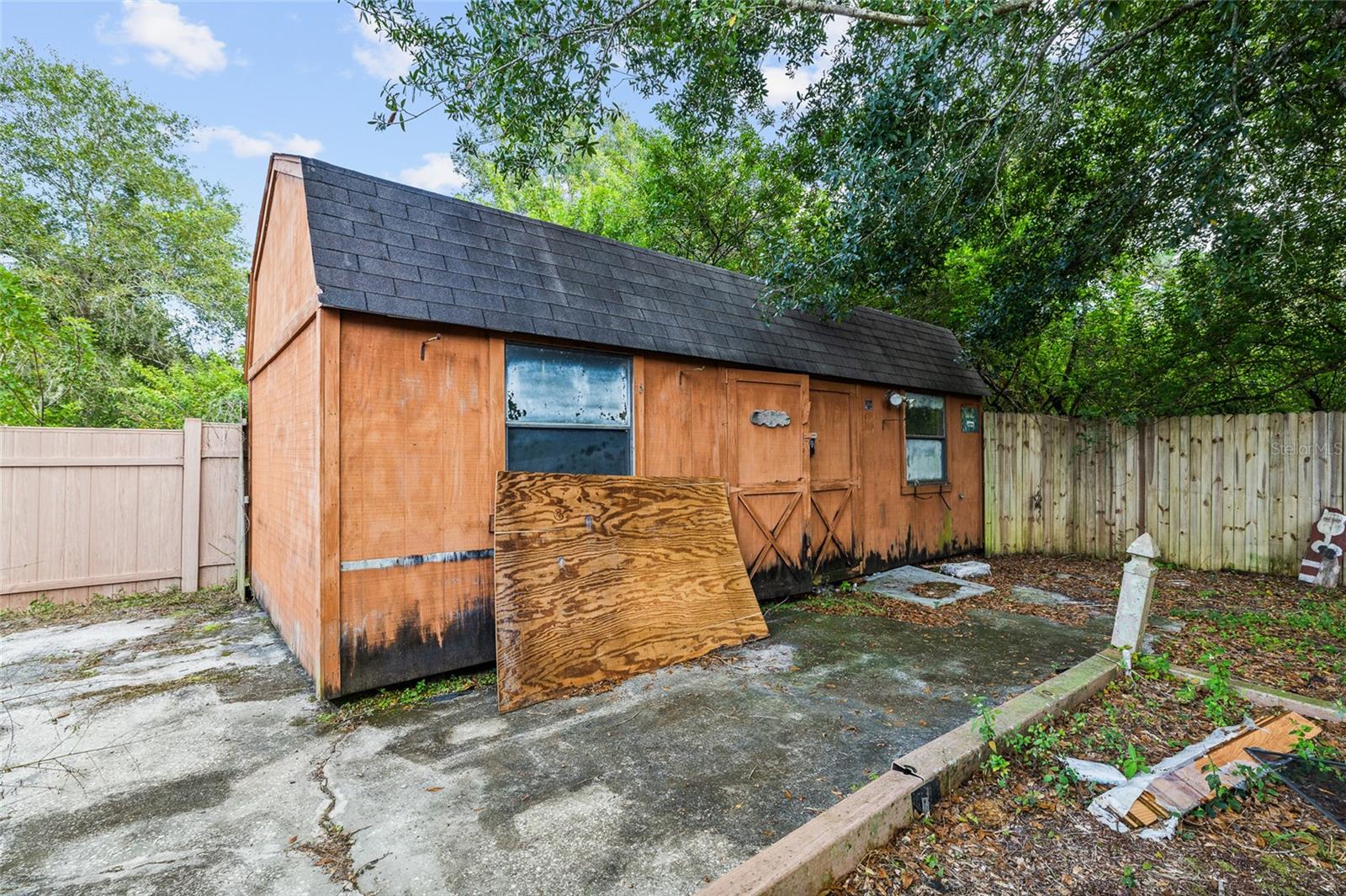 LAKE PADGETT PINES UNREC SUB - Residential