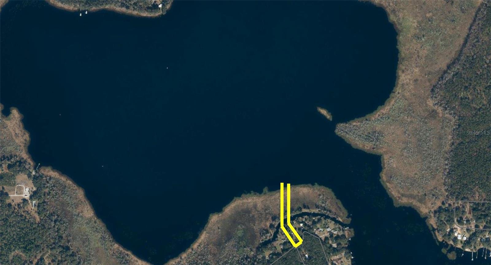 LITTLE ORANGE LAKE - Land