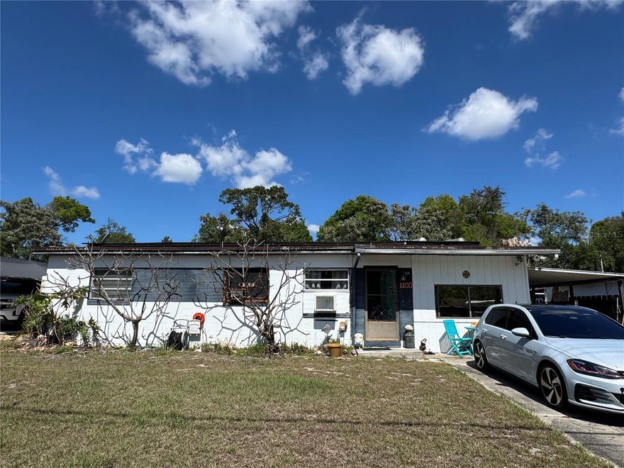 Investors 3-bedroom, 1-bath. Must take with Solar, home need repairs but condition unknown inside. USE SHOWING ASSIST.