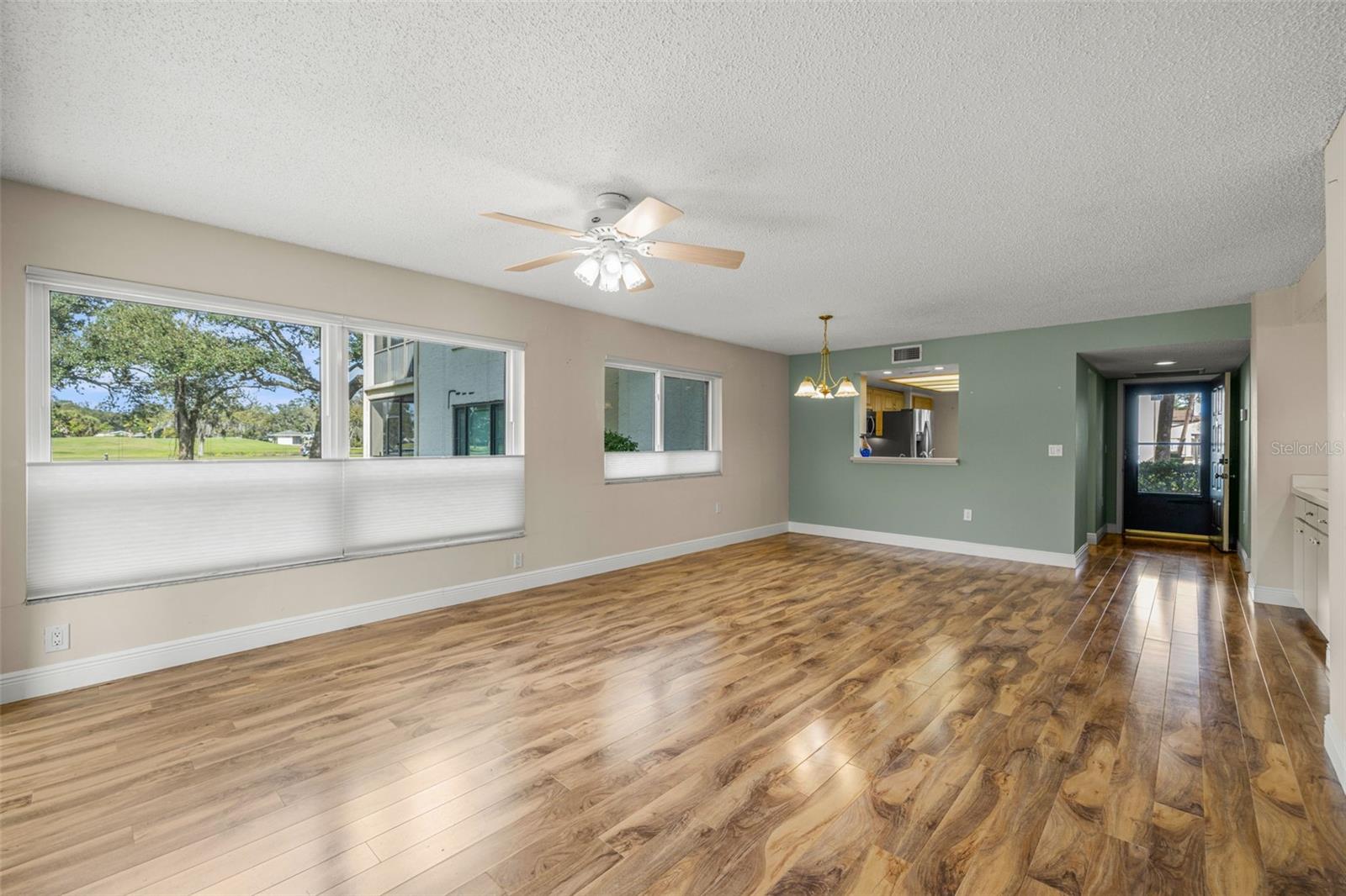 FORESTBROOK V CONDO - Residential