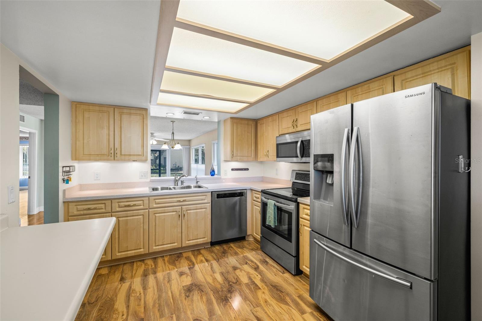 FORESTBROOK V CONDO - Residential