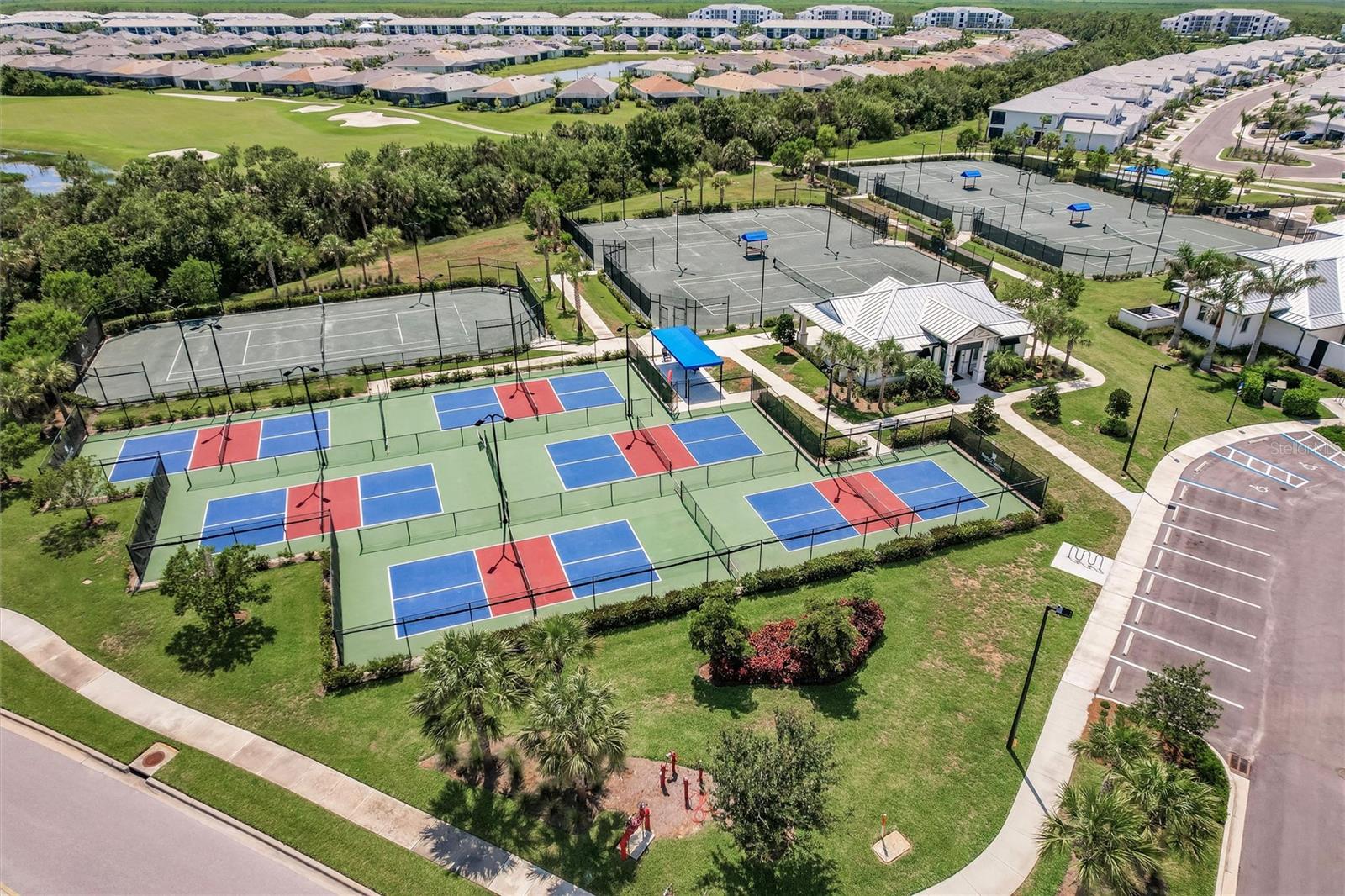 HERITAGE LANDING GOLF & COUNTRY CLUB - Residential