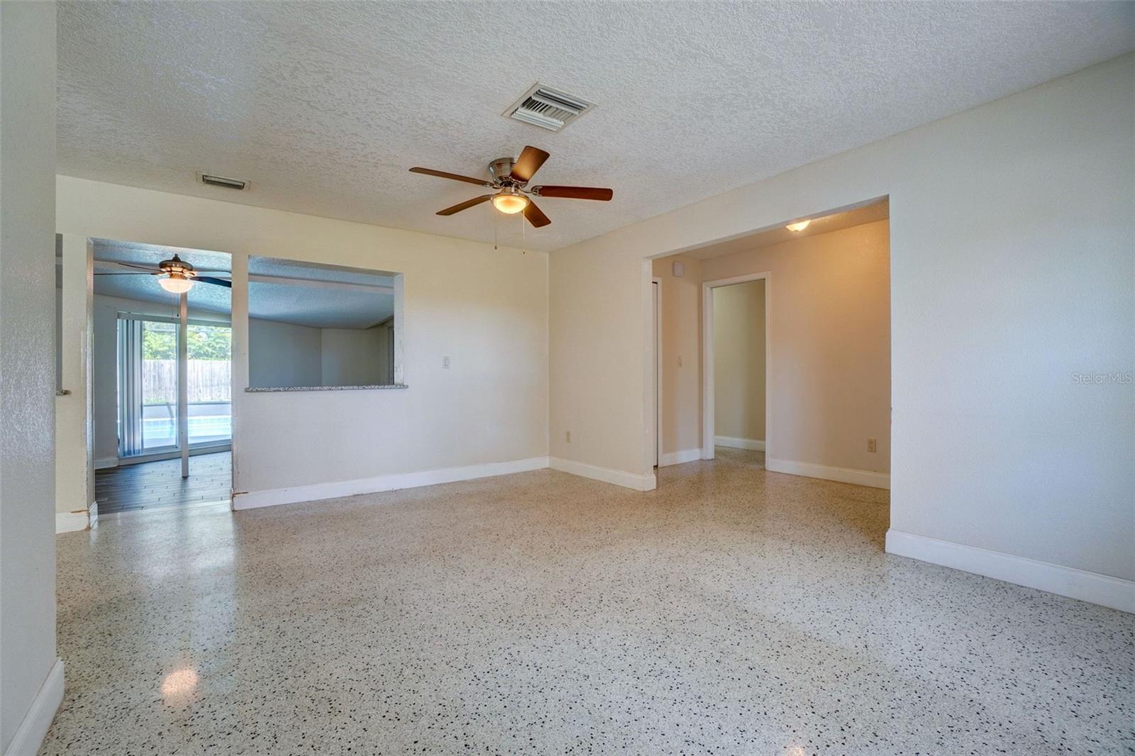 COLONY COVE - Residential