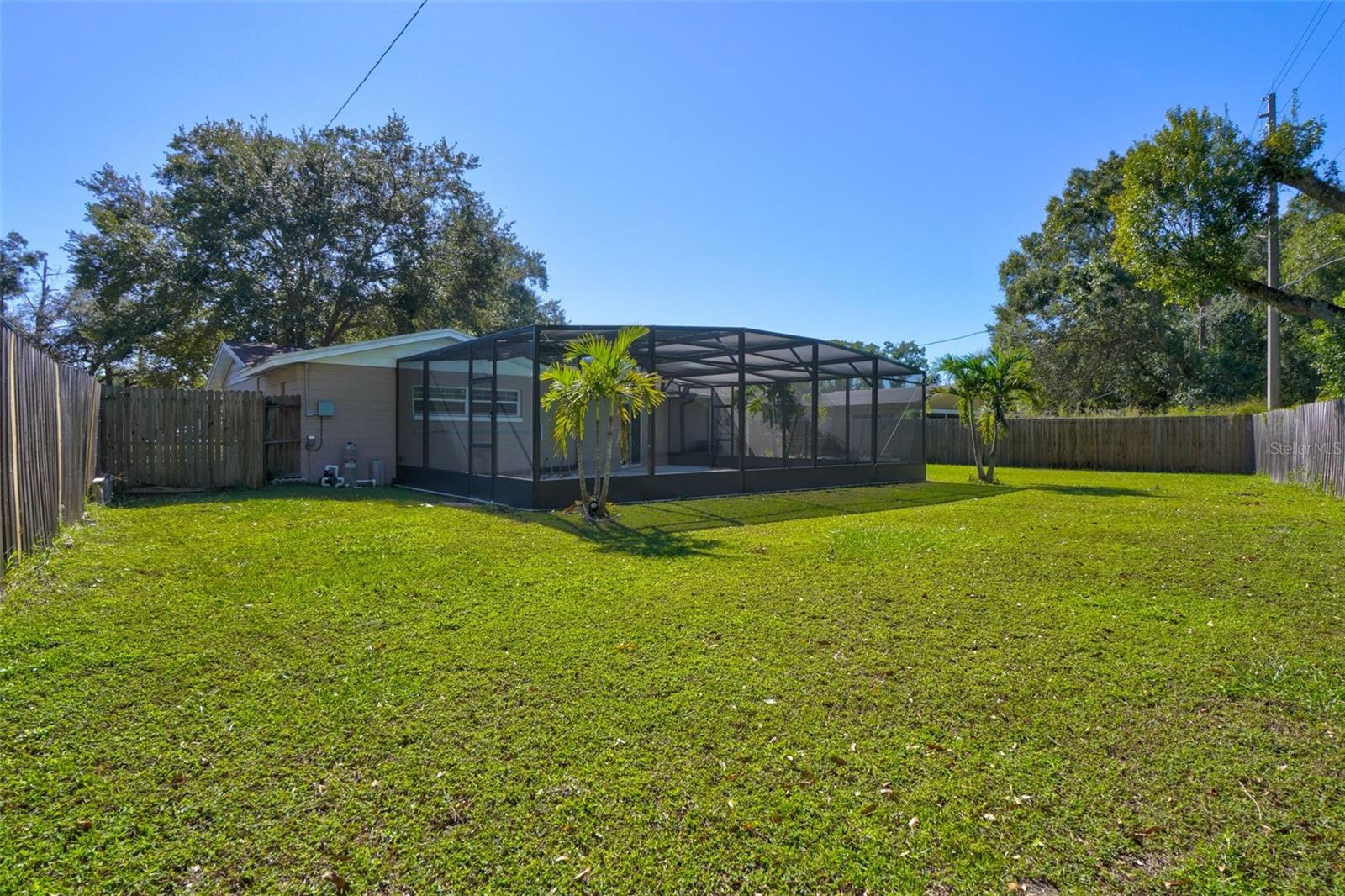 COLONY COVE - Residential