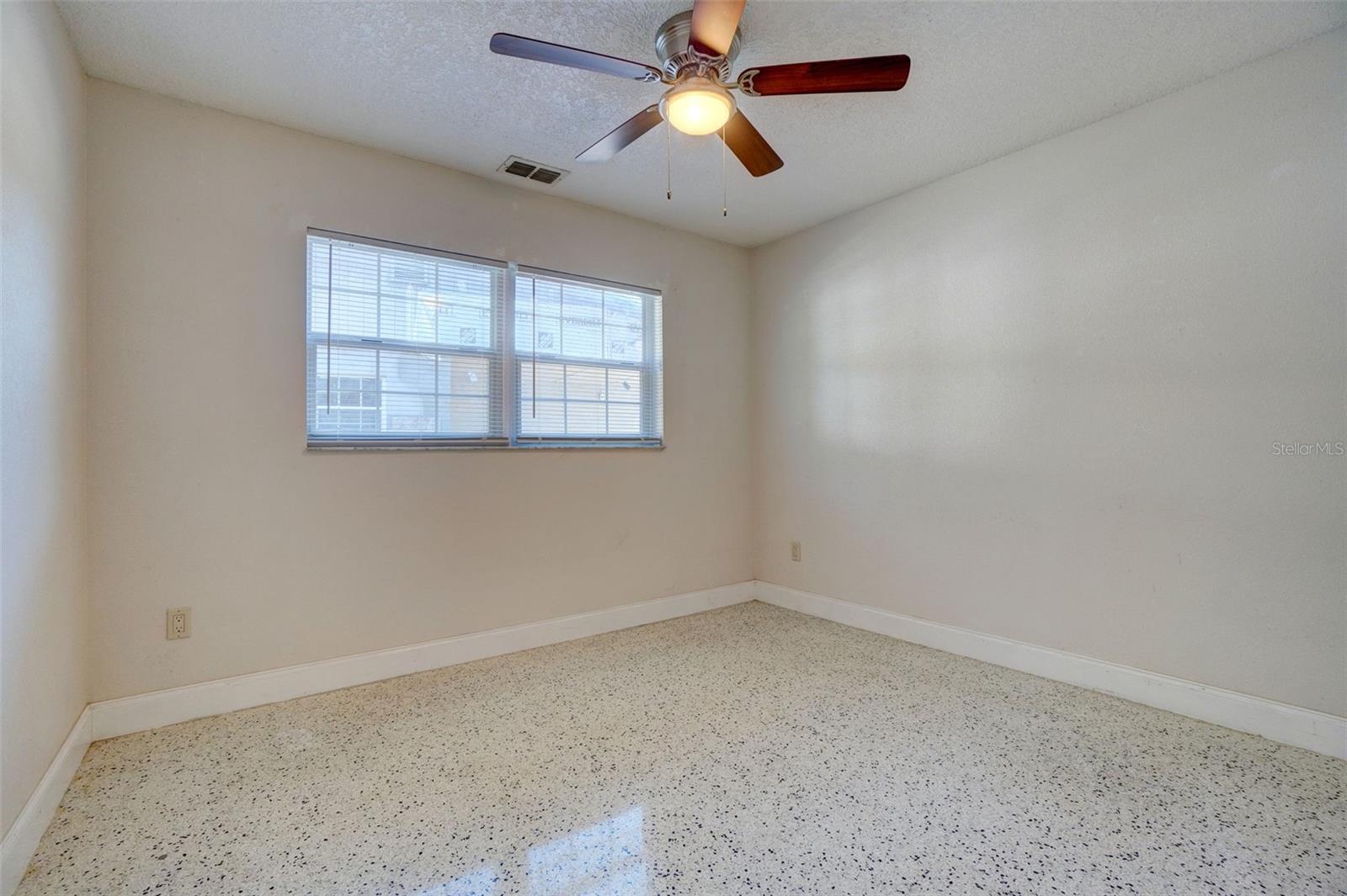 COLONY COVE - Residential