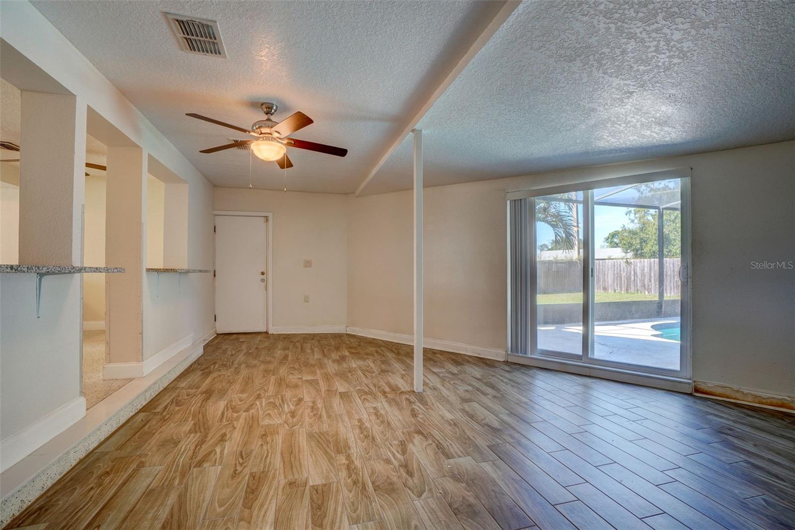 COLONY COVE - Residential