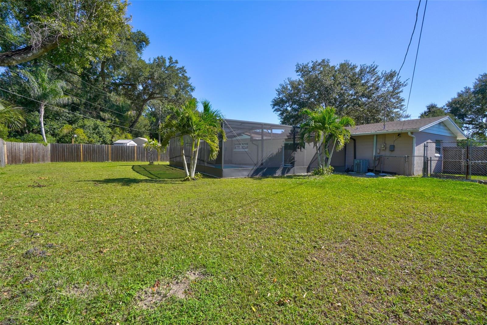 COLONY COVE - Residential