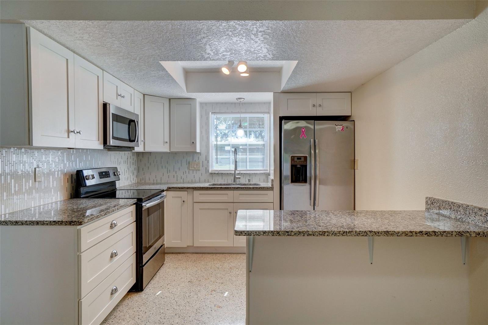 COLONY COVE - Residential