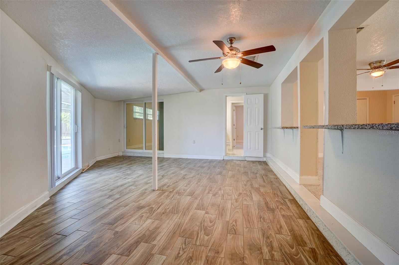 COLONY COVE - Residential