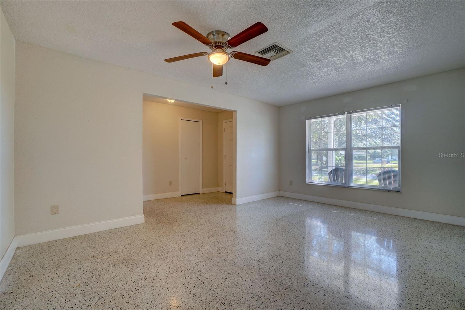 COLONY COVE - Residential