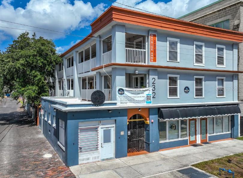 Excellent 4th St Location in Downtown St Pete!! Benefiting from DC-1 Zoning in the heart of St Petersburg this commercial space is ideal for a wide variety of uses with prime visibility on high-traffic 4th St from both vehicles and foot traffic - great exposure for any endeavor! At just under 500 recently remodeled square feet and featuring an abundance of natural lighting with storefronts/windows on 3 sides, this unit with private entrance is a pleasant work environment in the buzz of booming downtown St Pete. A beautifully renovated bathroom and expanded wet-bar/cabinetry area provide a welcoming workspace just blocks off of Central Ave. Rent includes water for most uses, tenant pays electric; a great deal for downtown! Don't hesitate - contact today to take a look!