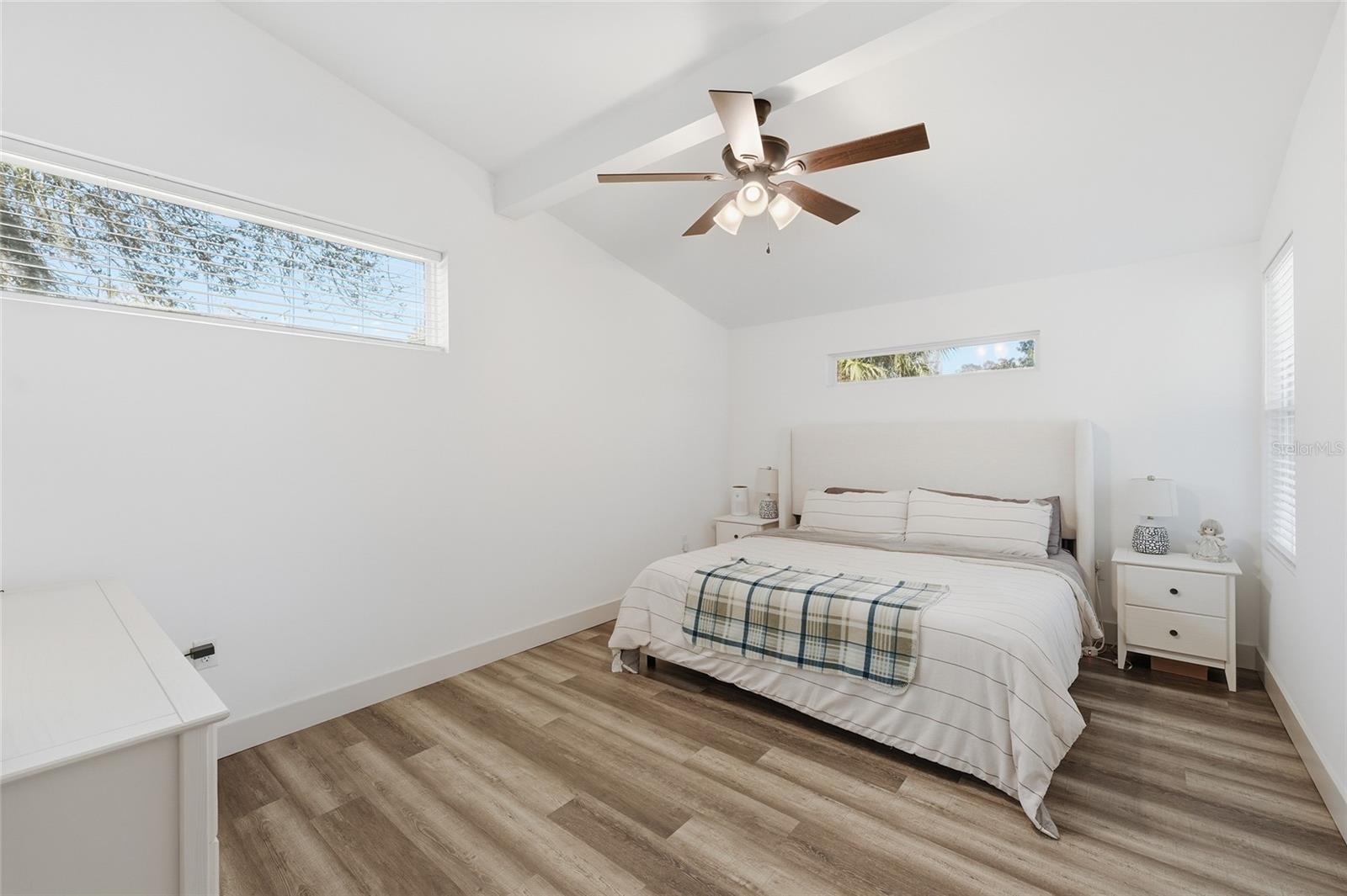 PINE CREST - Residential