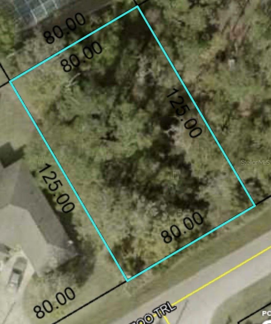 Outstanding high and dry lot.  Go show and sell!