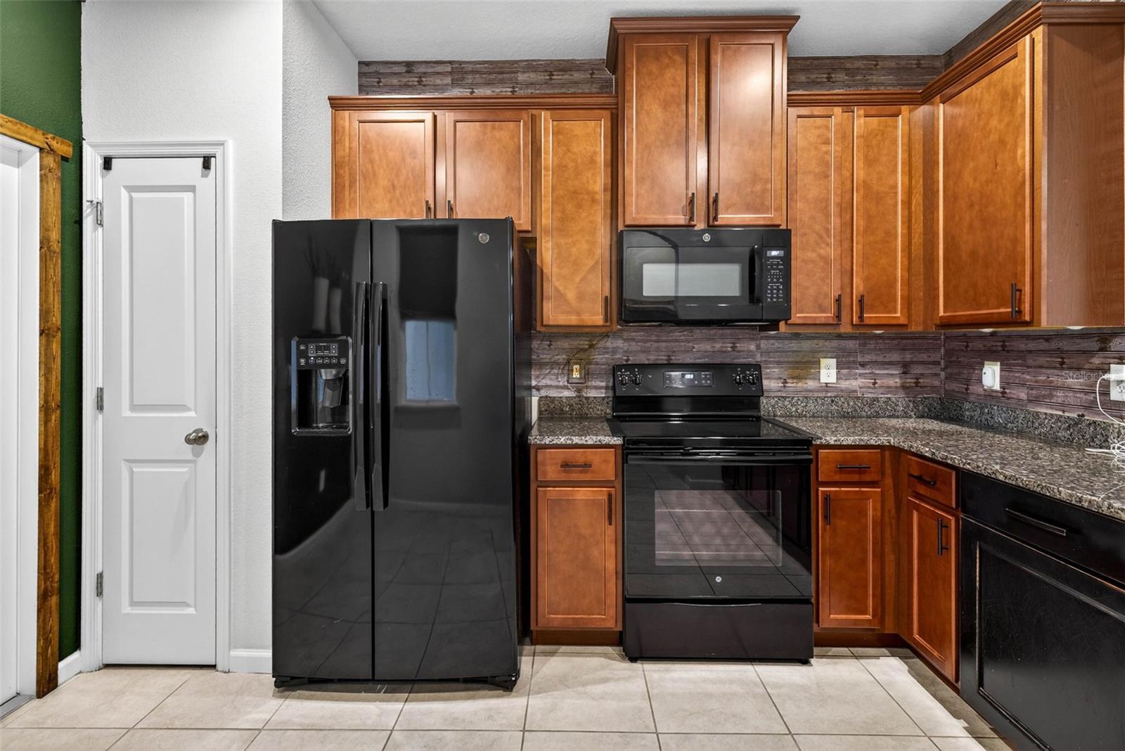 TIMBERS/WILLIAMS LNDG TWNHMS - Residential