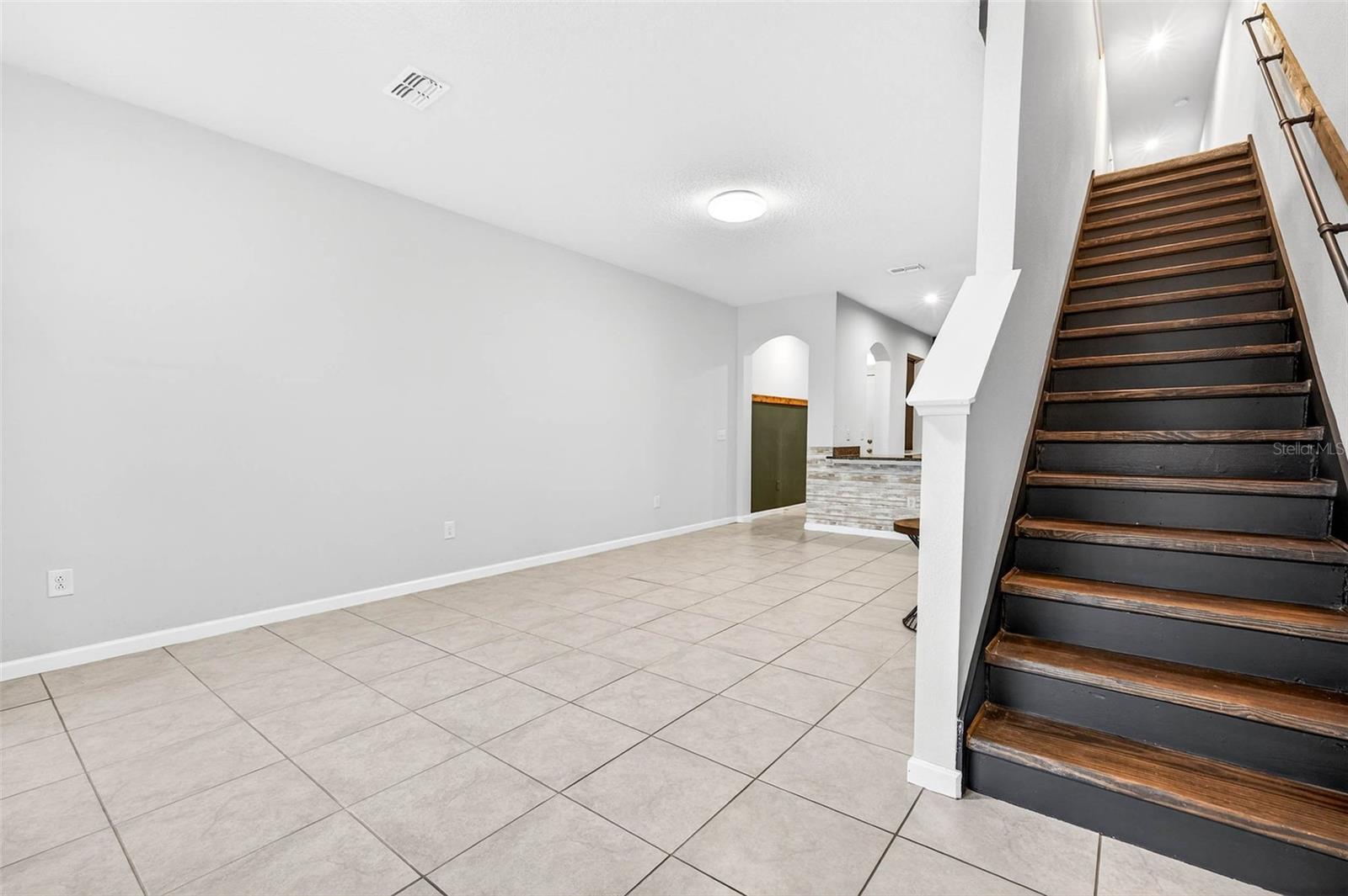 TIMBERS/WILLIAMS LNDG TWNHMS - Residential