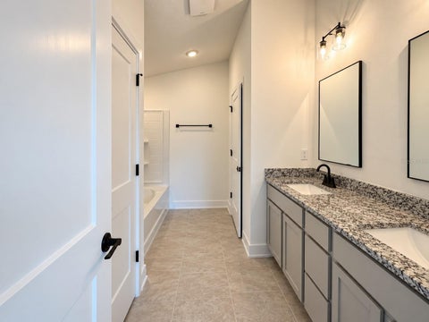 Tiny photo for 1663 Ann Rose Way, Leesburg, FL 34748 (MLS # O6453080)