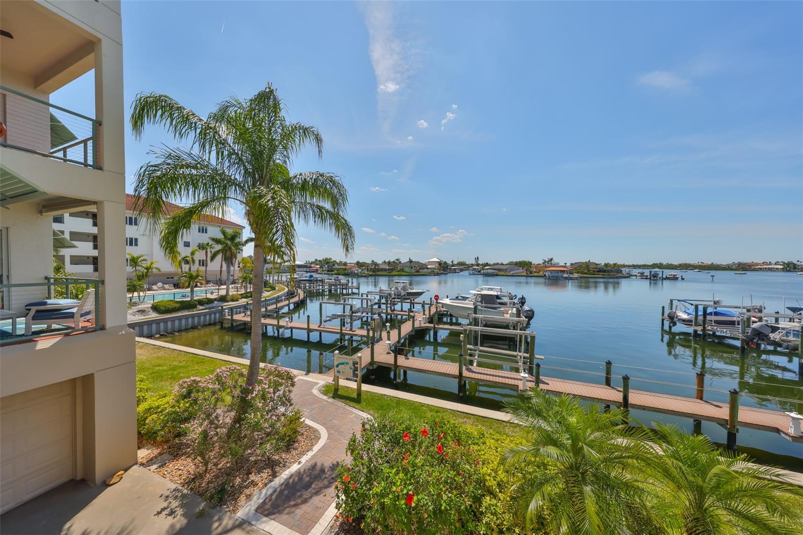 BELLASOL WATERFRONT VILLAS A C - Residential