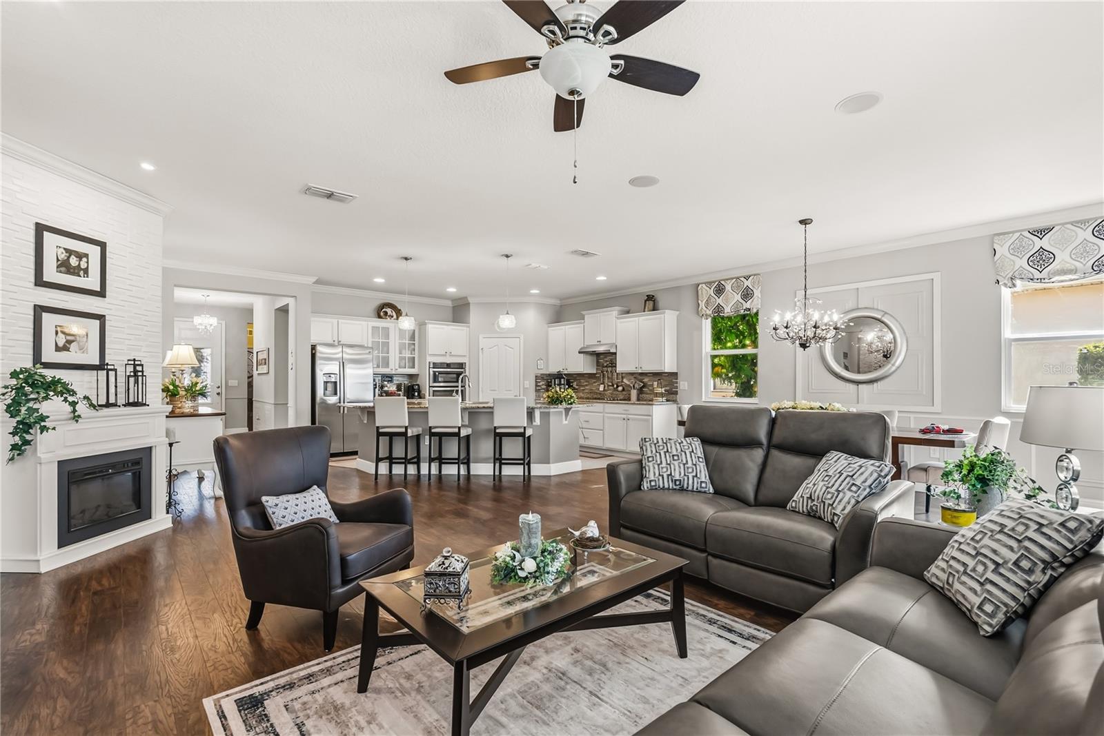 ORCHARD PK/STILLWATER XING PH - Residential