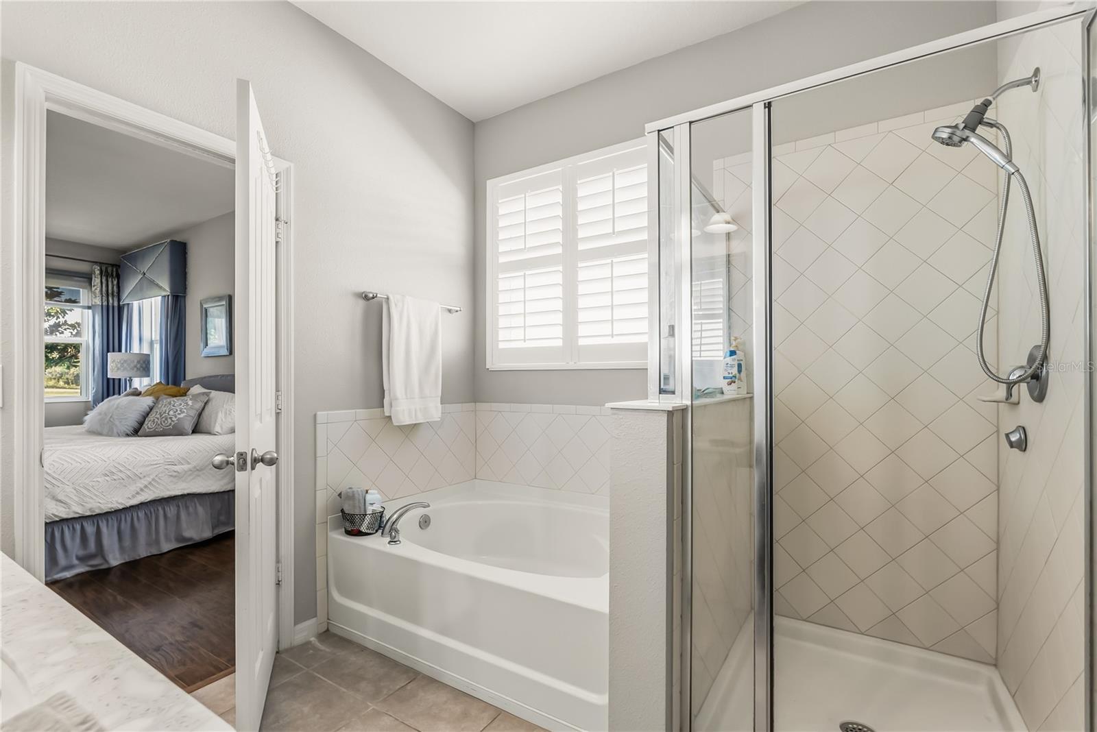 ORCHARD PK/STILLWATER XING PH - Residential