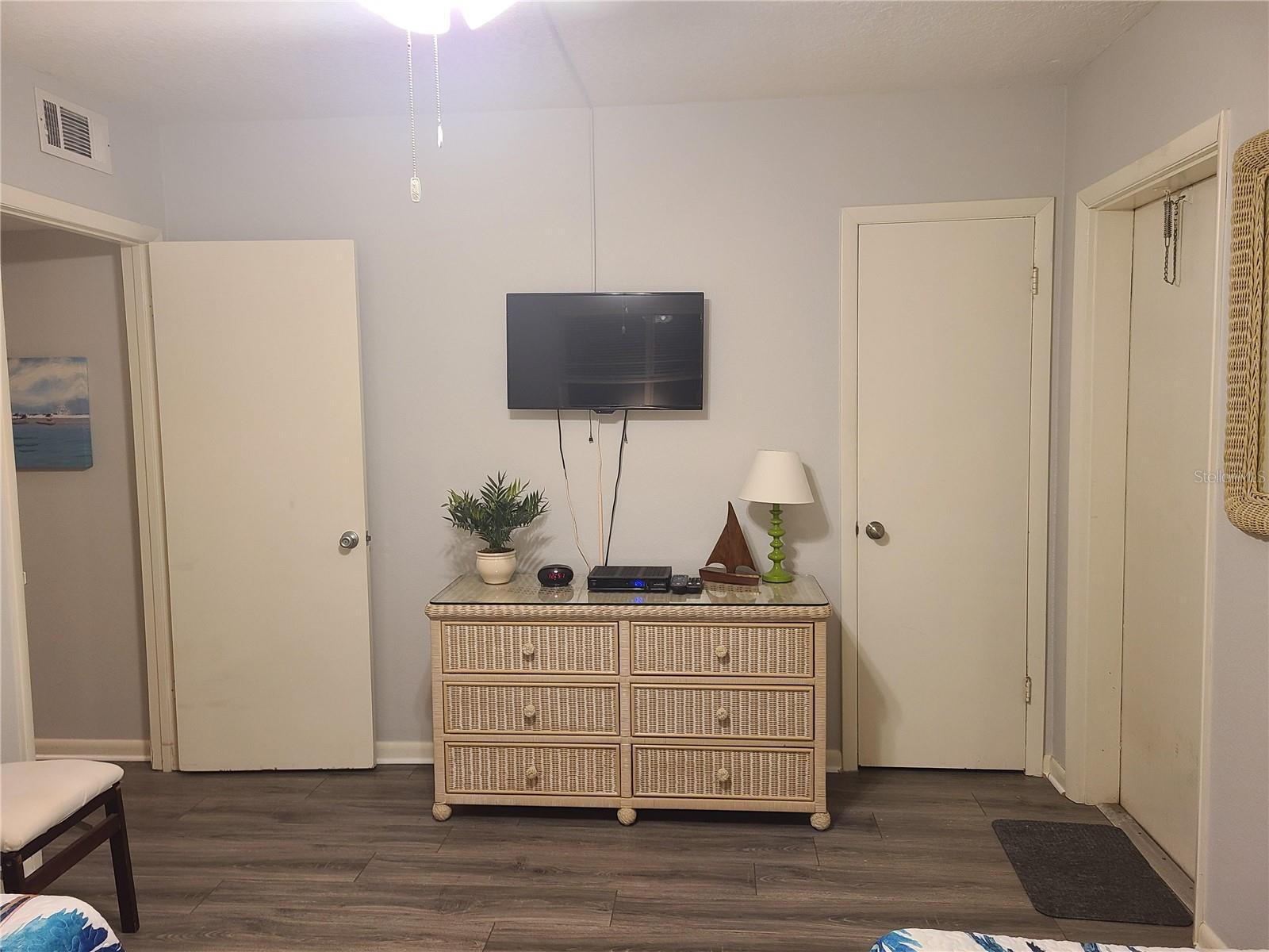 ORMOND HOLIDAY CLUB CONDO - Residential Lease