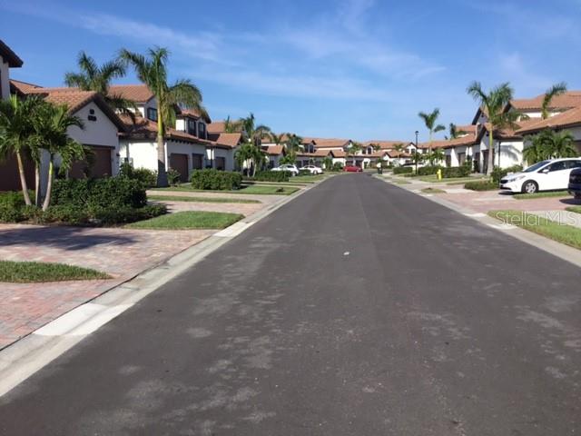 12047 HAWTHORN LAKE DRIVE 4012