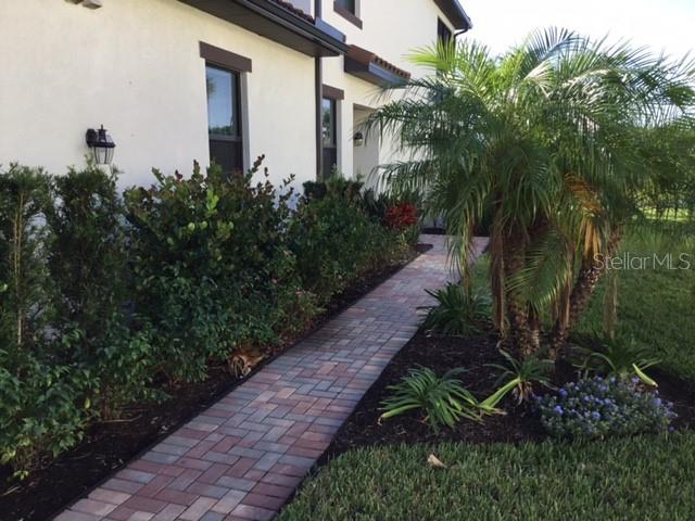 12047 HAWTHORN LAKE DRIVE 4012