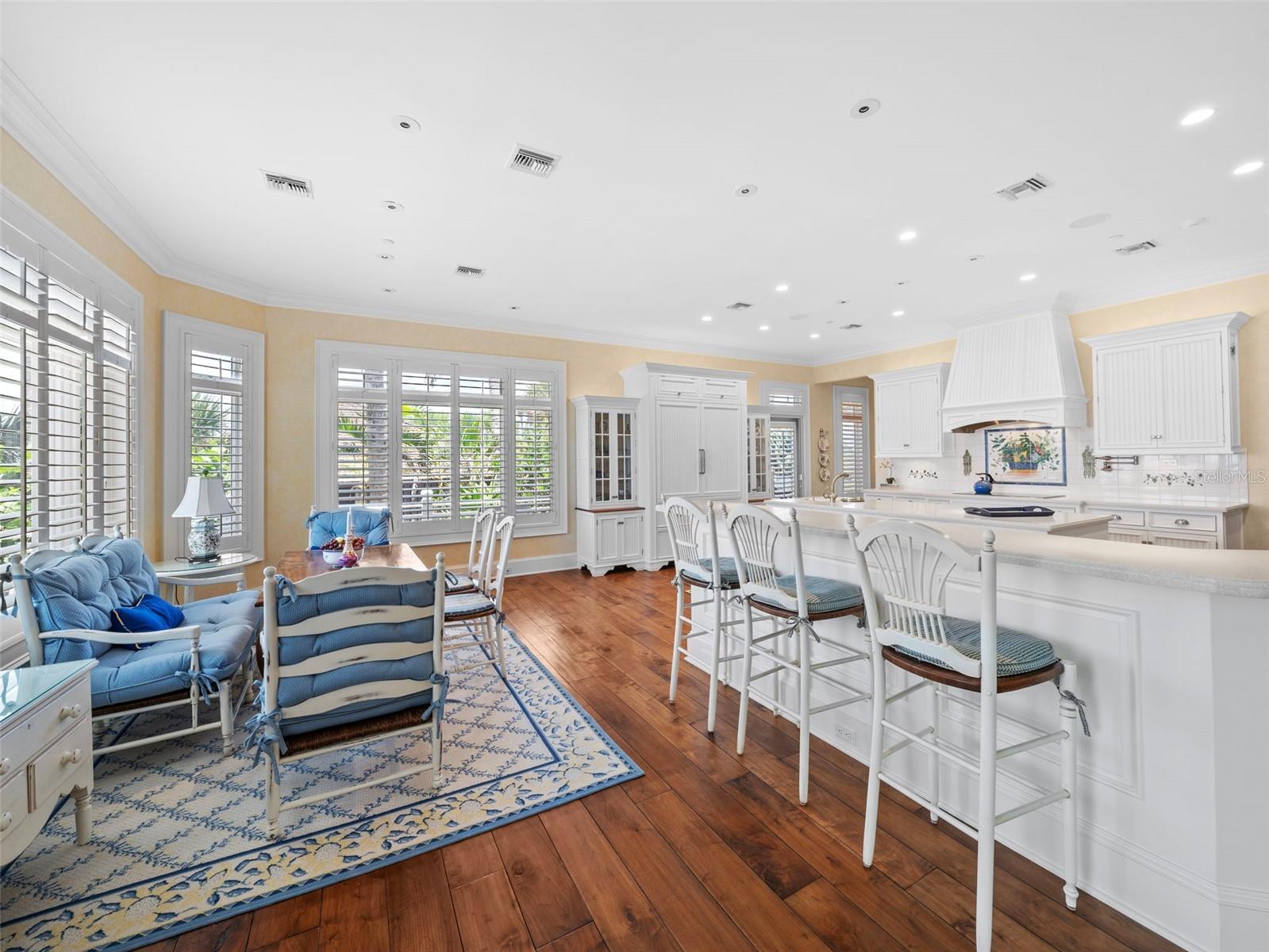 ACREAGE & UNREC - Residential