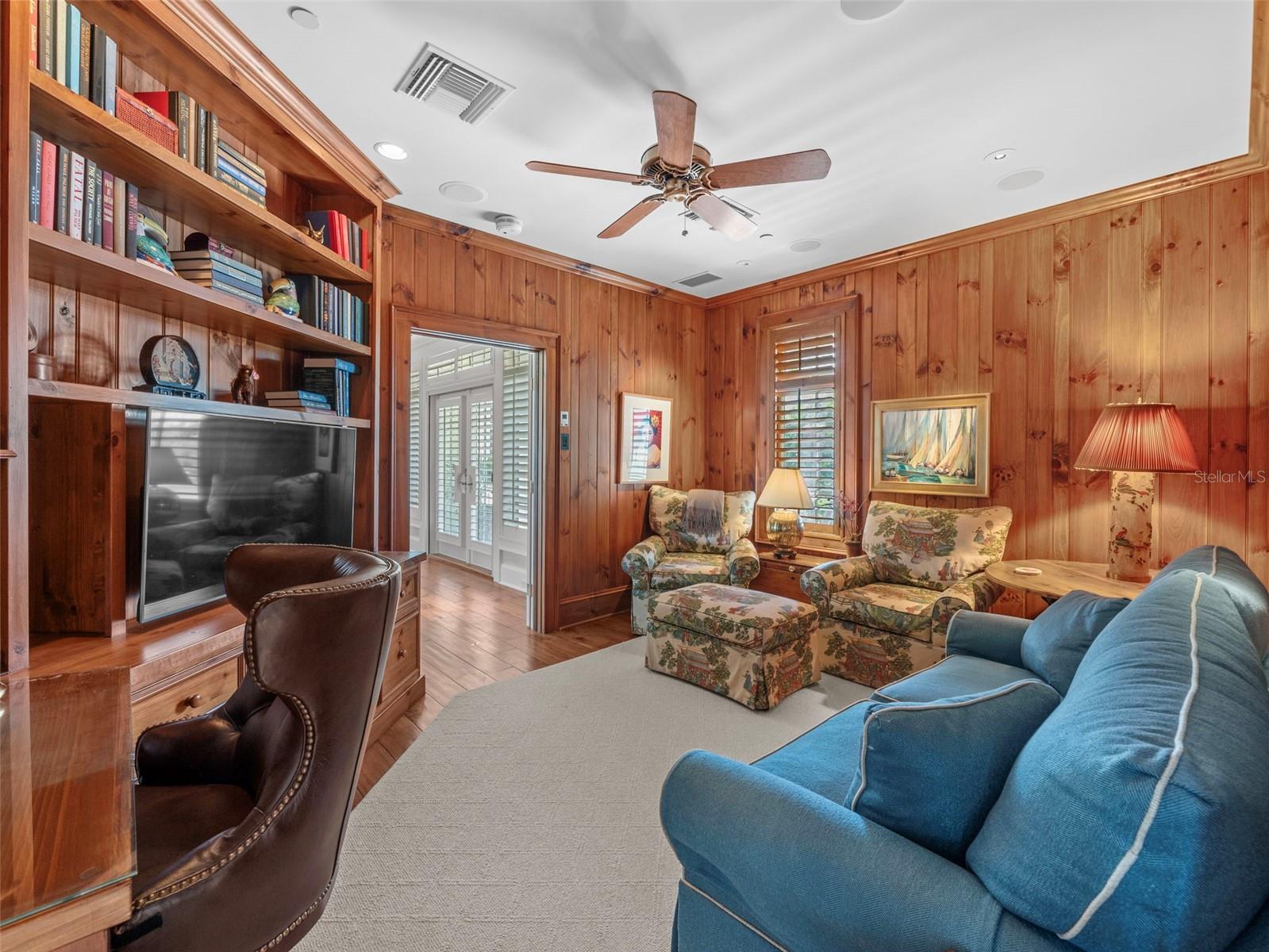 ACREAGE & UNREC - Residential