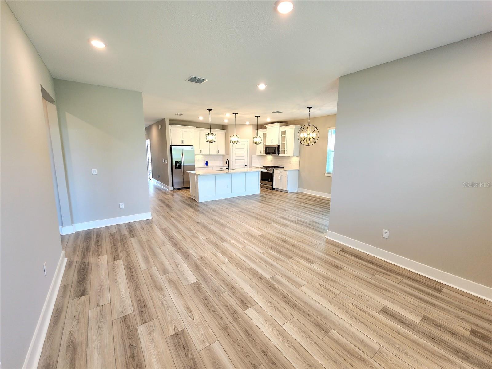 SAVANNA/LAKEWOOD RANCH PH IV - Residential Lease